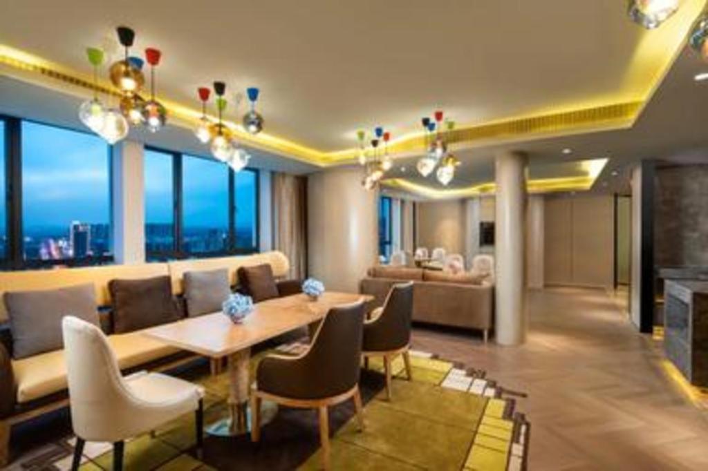 Ramada Plaza By Wyndham Changsha Xingsha Exterior photo